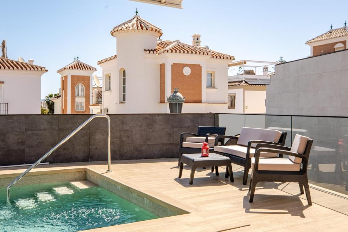 Villa Antonia Mar - Private & Heated Pool - Punta Lara Nerja Kültér fotó