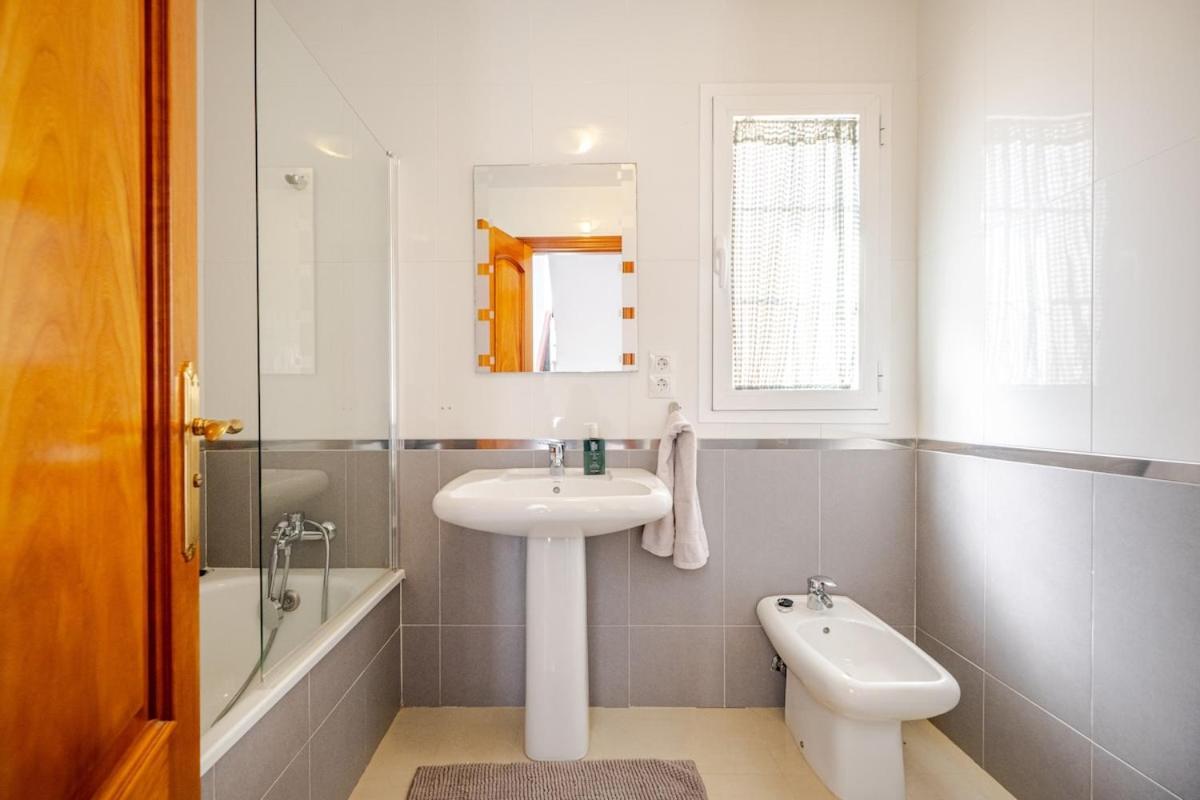 Villa Antonia Mar - Private & Heated Pool - Punta Lara Nerja Kültér fotó