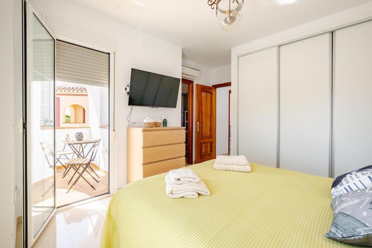 Villa Antonia Mar - Private & Heated Pool - Punta Lara Nerja Kültér fotó
