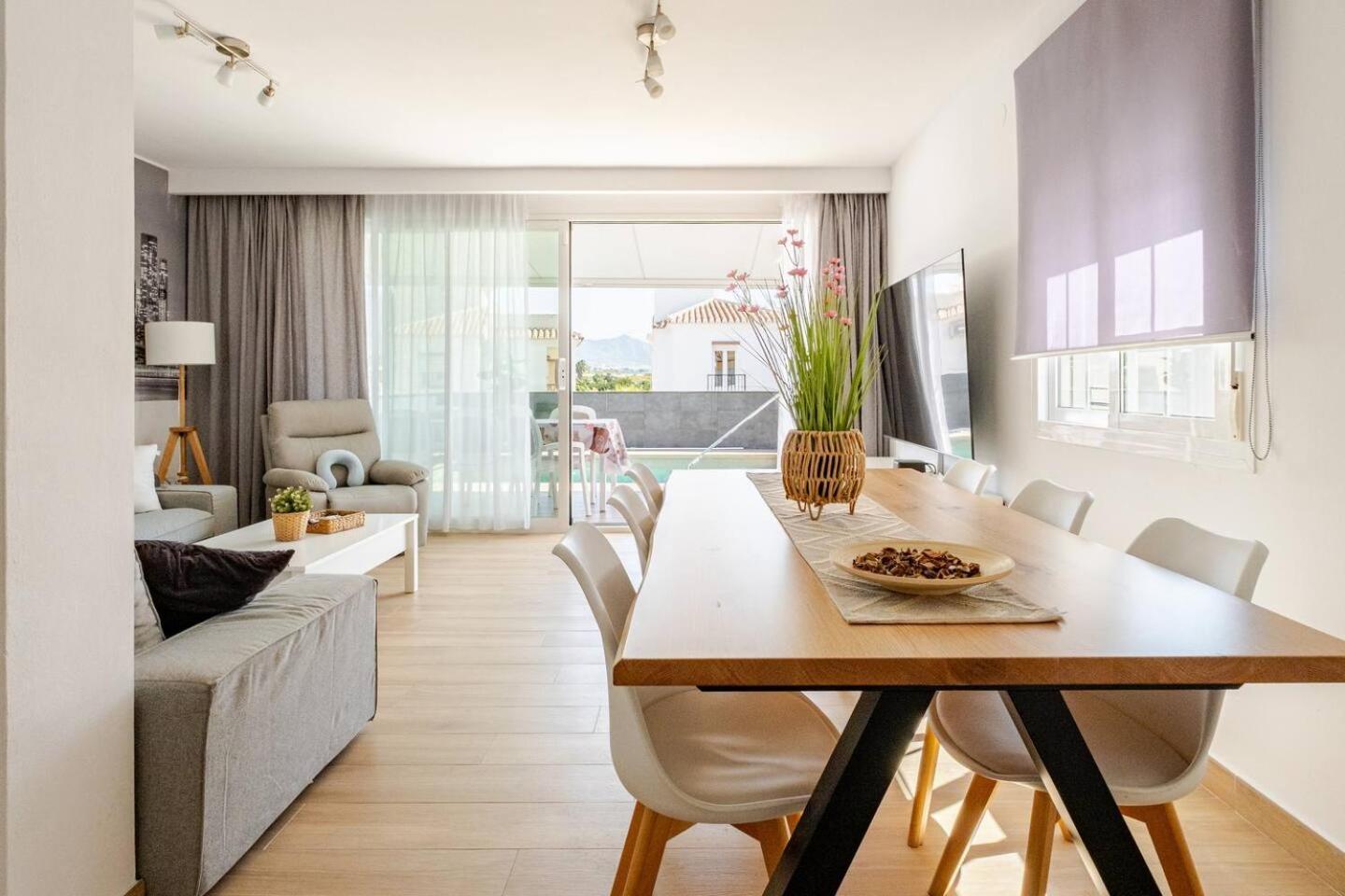 Villa Antonia Mar - Private & Heated Pool - Punta Lara Nerja Kültér fotó