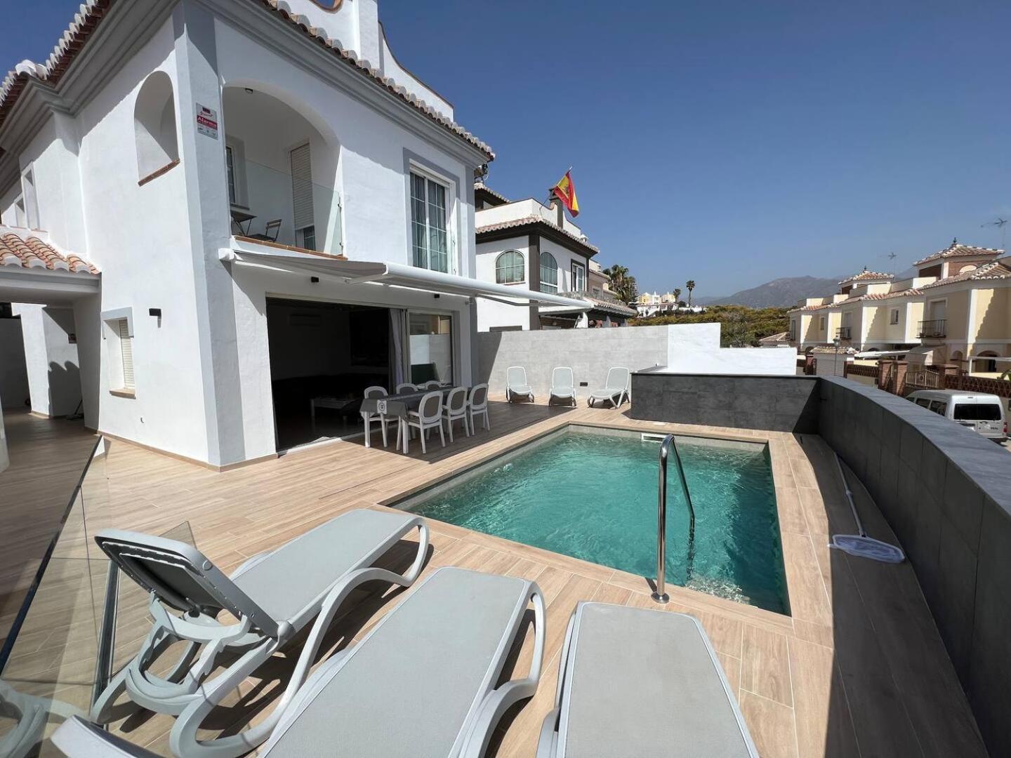 Villa Antonia Mar - Private & Heated Pool - Punta Lara Nerja Kültér fotó