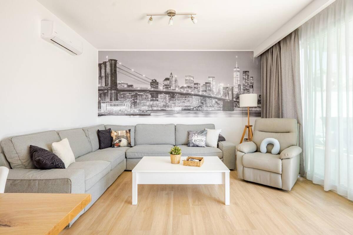 Villa Antonia Mar - Private & Heated Pool - Punta Lara Nerja Kültér fotó